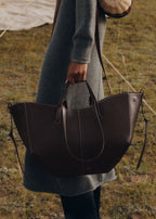 Cyme - Textured Ebony
