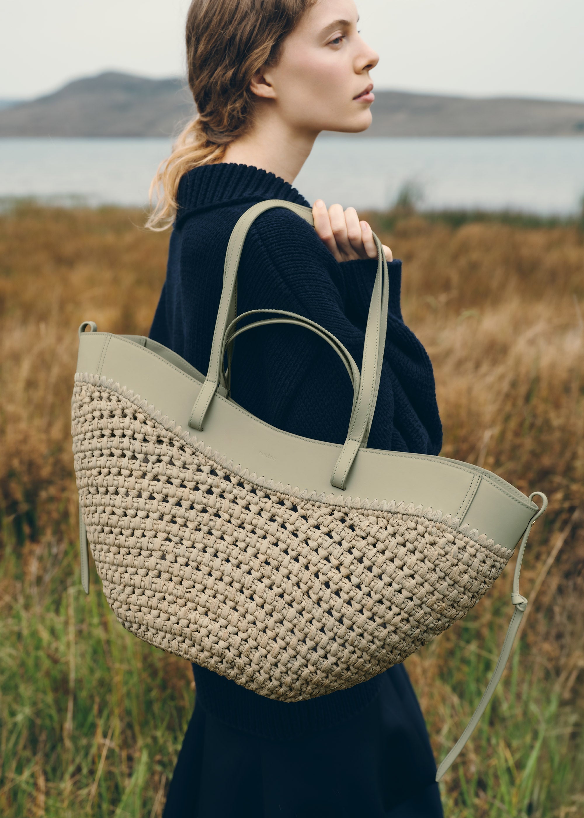 Cyme - Raffia Laurel